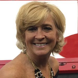 Meet your Posher, Lorraine